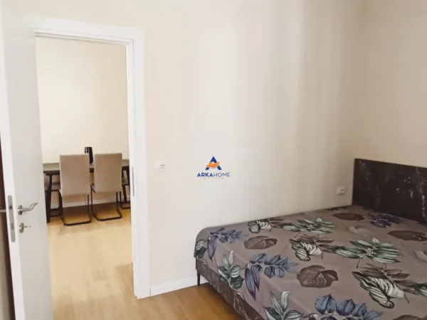 Tirane, shes apartament 2+1+Ballkon Kati 7, 88 m² 143.000 € (DRITAN HOXHA LAPRAKE)