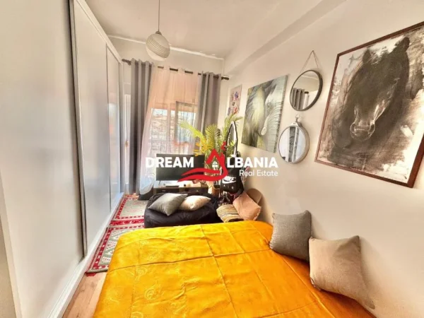 Tirane, shitet apartament 2+1+Ballkon Kati 8, 82 m² 130.000 € (Ne Ali Dem - ID 41211981)