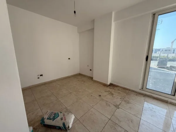 Tirane, shitet apartament 2+1 Kati 8, 218 m² 140.000 € (ASTIR)