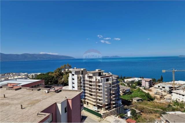 Vlore, shitet garsonier 1+1 Kati 5, 50 m² 59.000 Euro (Rruga Dhimiter Konomi)