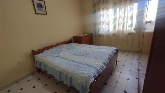 Tirane, jepet me qera 2+1+BLK Kati 5, 95 m² 390 Euro