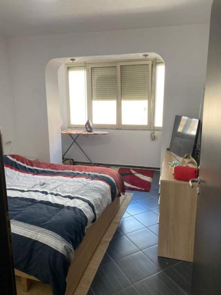 Tirane, jepet me qera apartament 2+1 Kati 3, 72 m² 400 Euro (Mine Peza)