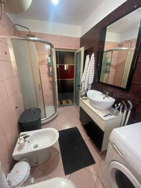 Tirane, jepet me qera apartament 2+1 Kati 3, 72 m² 400 Euro (Mine Peza)