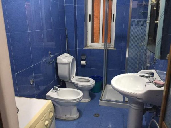 Tirane, jepet me qera apartament 1+1+A Kati 2, 60 m² 36.000 Leke (Shkolla e Baletit)