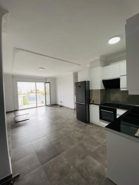 Tirane, jepet me qera apartament 2+1+BLK Kati 4, 98 m² 350 Euro (Rruga Egnatia, Don Bosko)