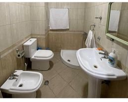 Tirane, jepet me qera apartament 1+1+BLK Kati 4, 67 m² 430 Euro (QENDER SELVIA)