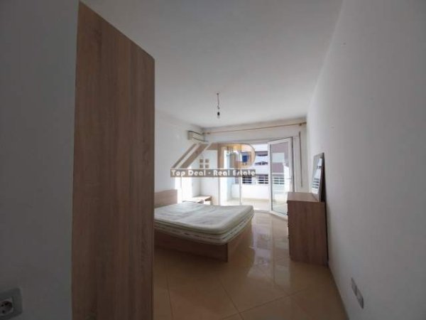 Tirane, jepet me qera apartament 1+1+BLK Kati 5, 90 m² 310 Euro