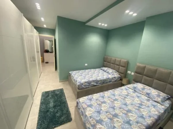 Durres, jepet me qera apartament 2+1me pamje fantastike, Kati 6, 110 m² 900 Euro (Vila e Zogut)