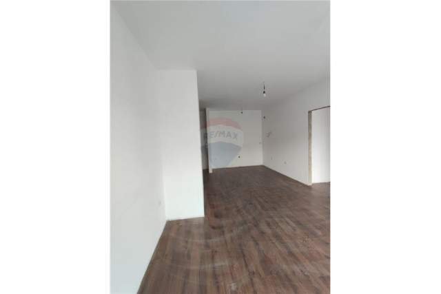 Tirane, shitet apartament 1+1+A+BLK Kati 5, 62 m² 114.000 Euro (Rr. Barrikadave)