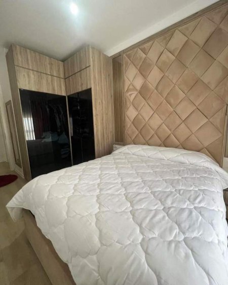 Tirane, shitet apartament Kati 7, 57 m² 115.000 Euro (Rruga e kavajes)
