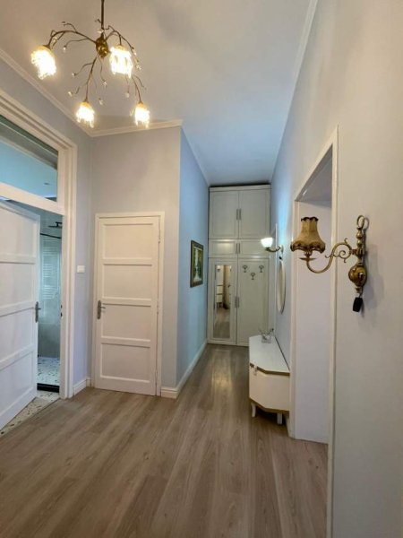 Tirane, jap me qera apartament 2+1 Kati 2, 80 m² 500 Euro (Rruga Bardhyl)