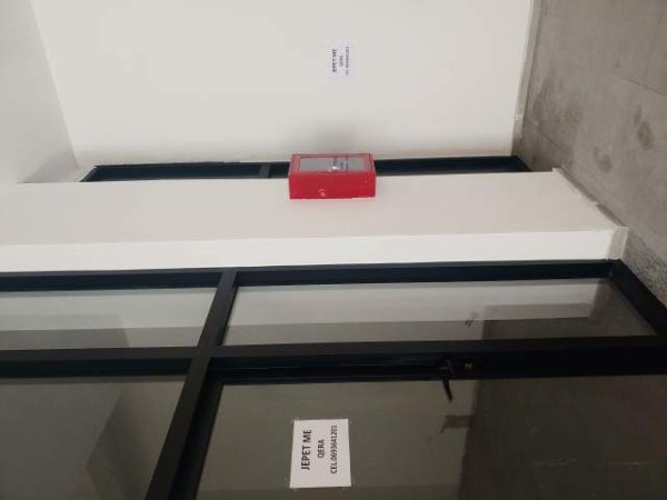 Tirane, jap me qera dyqan Kati 1, 32 m² 400 Euro (Ndre Mjeda)