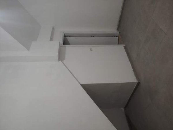Tirane, jap me qera dyqan Kati 1, 32 m² 400 Euro (Ndre Mjeda)