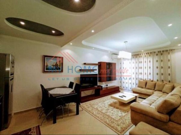 Tirane, jepet me qera apartament 2+1 Kati 2, 100 m² 500 Euro (jordan Misja)