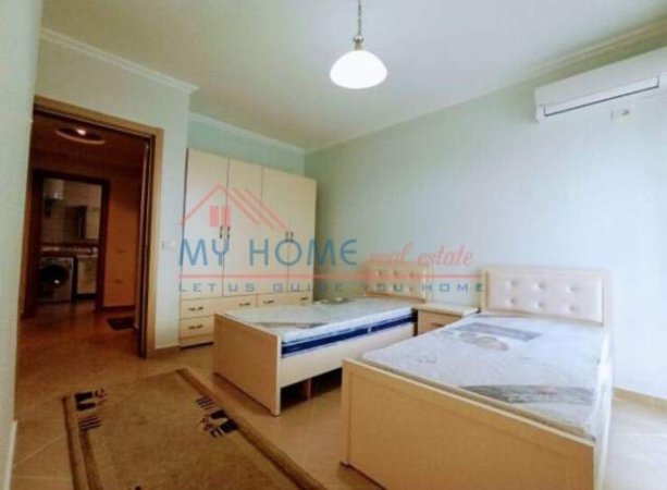 Tirane, jepet me qera apartament 2+1 Kati 2, 100 m² 500 Euro (jordan Misja)