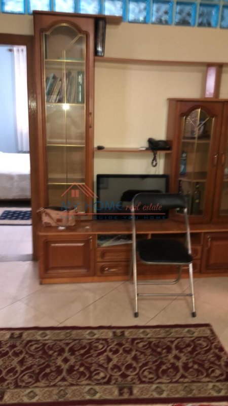 Tirane, jepet me qera apartament 2+1+BLK Kati 4, 90 m² 400 Euro (ish ekspozita)