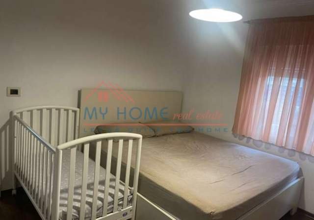 Tirane, jepet me qera apartament 1+1+BLK Kati 6, 70 m² 500 Euro (Tefta Tashko Koco)