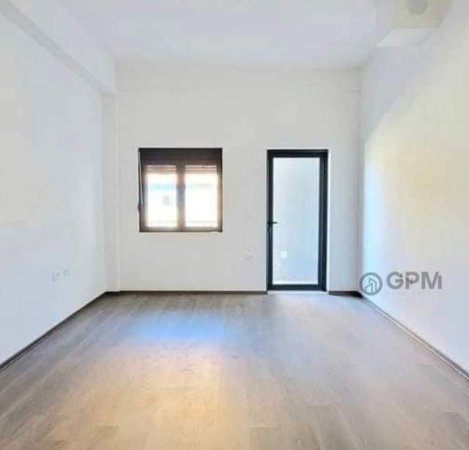 Korce, shitet apartament 2+1 Kati 2, 113 m² 64.400 Euro (Korce)