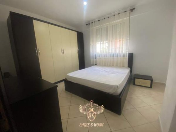 Durres, jap me qera apartament 1+1+BLK Kati 2, 60 m² 250 Euro (Drejtoria Policis,Durres)