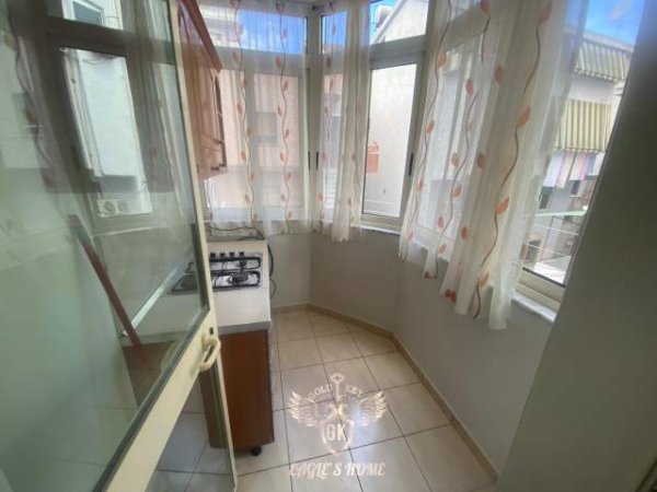 Durres, jap me qera apartament 1+1+BLK Kati 2, 60 m² 250 Euro (Drejtoria Policis,Durres)