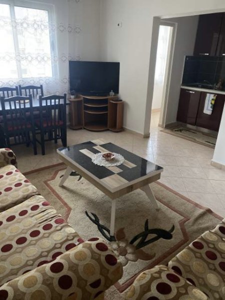 Tirane, jap me qera apartament 1+1+A+BLK Kati 4, 60 m² 30.000 Leke (Frosina Plaku)