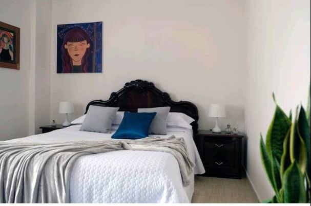 Tirane, jepet me qera apartament 1+1 Kati 6, 50 m² 350 Euro (prapa Neptun)