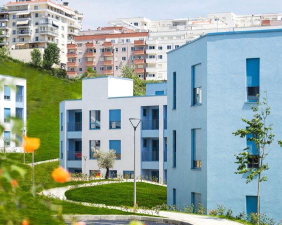 Tirane, Liste me oferta apartament 1+1+Ballkon Kati 3, 55 m² 79.000 € (Rruga Dalip Topi, Prane Unazes se Madhe)