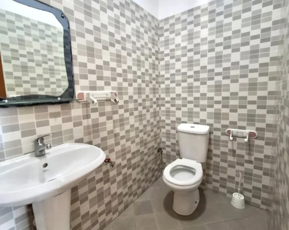 Me Qera: Zyre (280m2) 📍Blloku / Kullat Binjake | 5 Ambiente Pune + Kuzhine & 3wc