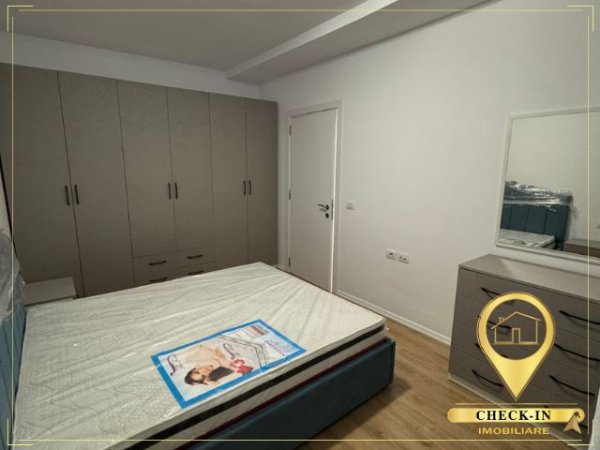 Tirane, jepet me qera apartament 2+1+Aneks+Ballkon Kati 1, 77 m² 550 € (Rruga e Zallit)
