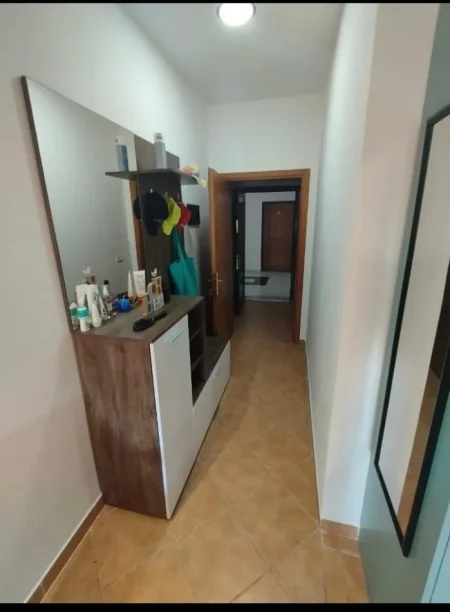 Durres, shitet apartament 1+1+Ballkon Kati 4, 65 m² 75.000 € 