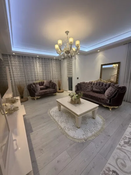 Tirane, shitet apartament 3+1+Ballkon Kati 3, 153 m² 250.000 € 