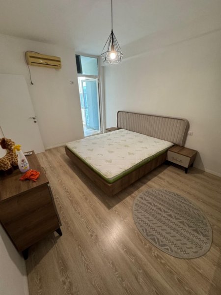 Tirane, jepet me qera apartament 2+1 Kati 7, 80 m² 600 € (Rruga Ndre Mjeda)