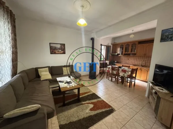 Durres, shitet shtepi 5+1+Aneks+Ballkon Kati 2, 648 m² 240.000 € (Ish Keneta, Durres)