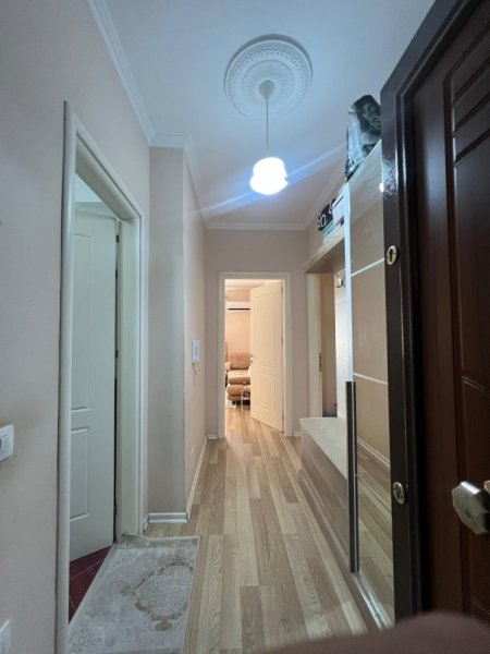 Tirane, shitet apartament 1+1+Ballkon Kati 2, 73 m² 105.000 € (Rruga Shefqet Kuka,Njesia nr12,Fresk.)