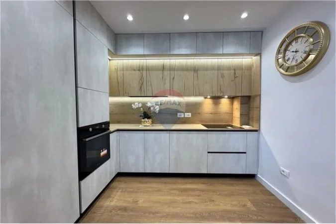 Tirane, shitet apartament 2+1 , 71 m² 225.000 € (Stadiumi Dinamo)