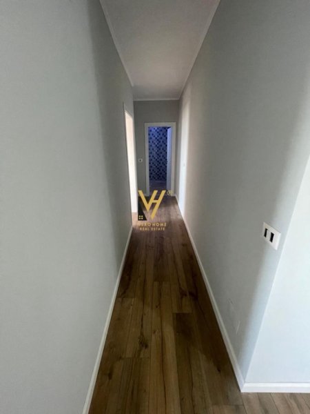 SHITET APARTAMENT 2+1+2 , 124 M2 , NE FRESK, RRUGA BAFTJAR LICI , 136.500 EURO