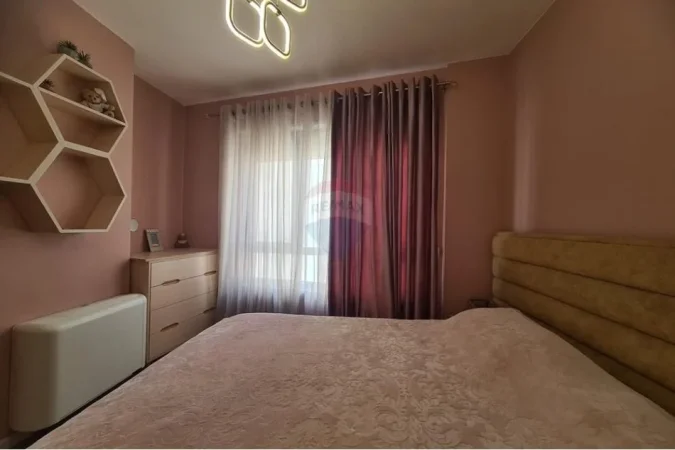 Tirane, shitet apartament 2+1 Kati 3, 78 m² 210.000 € (Frosina Plaku)