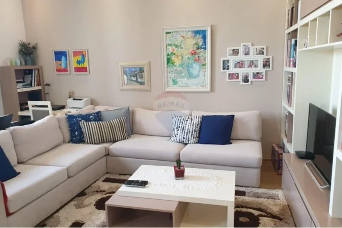 Tirane, shitet apartament 2+1 Kati 9, 82 m² 189.000 € (Frosina Plaku)