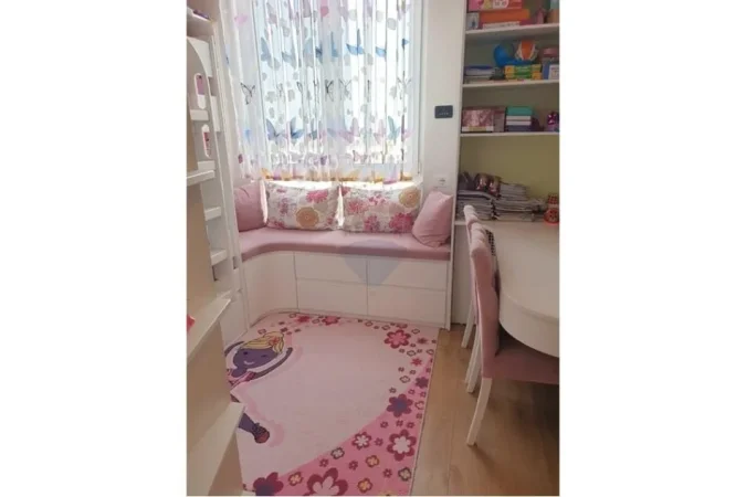 Tirane, shitet apartament 2+1 Kati 9, 82 m² 189.000 € (Frosina Plaku)