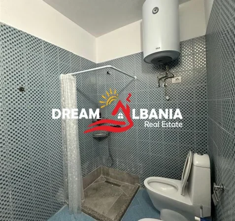 Tirane, jepet me qera apartament 2+1+Ballkon Kati 7, 110 m² 450 € (Astir, pran Bar Oslo)
