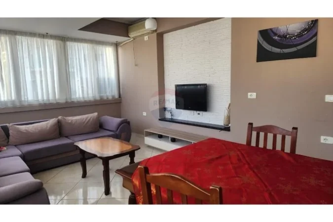 Tirane, shitet apartament 2+1 Kati 4, 98 m² 205.800 € (Rruga Ndre Mjeda)