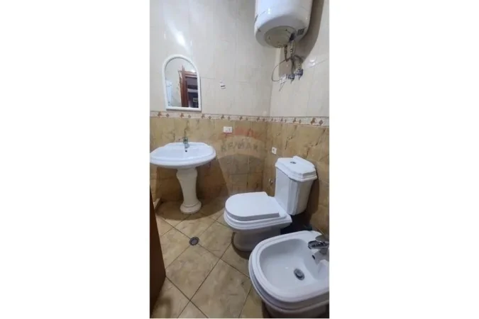 Tirane, shitet apartament 2+1 Kati 4, 98 m² 205.800 € (Rruga Ndre Mjeda)