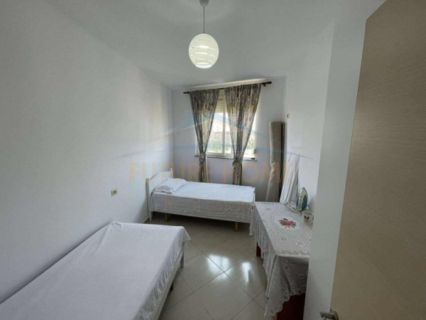 Tirane, jepet me qera apartament 2+1 Kati 7, 105 m² 650 € (Don Bosko)