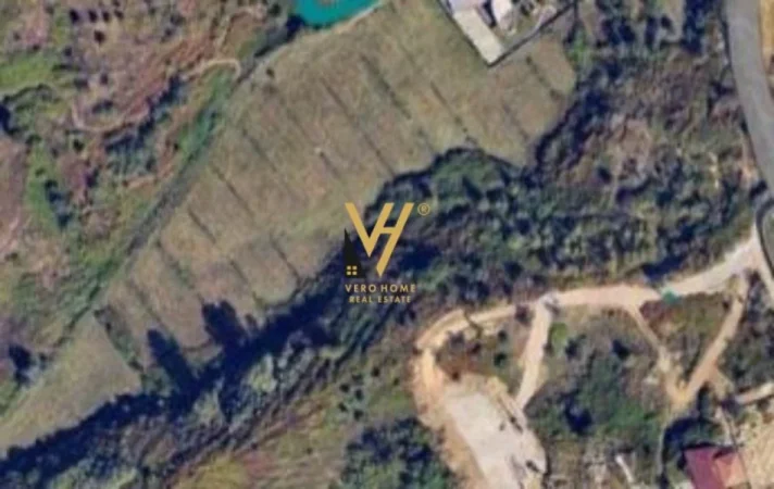 Tirane, shitet toke , 5.100 m² 612.000 € (FARKE E VOGEL)