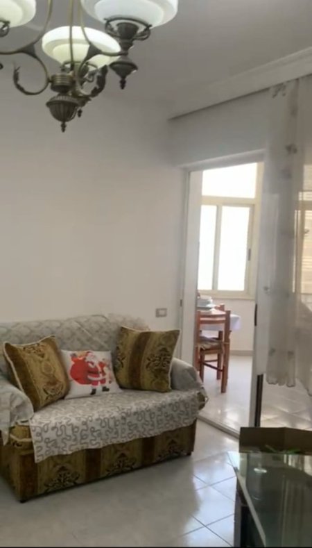 Tirane, jepet me qera apartament 1+1 Kati 6, 400 € 