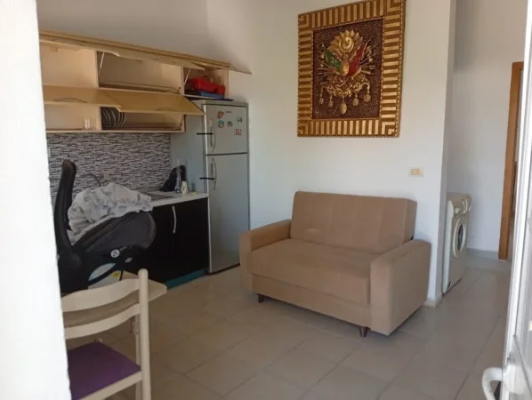 Tirane, jepet me qera apartament 1+1 Kati 1, 310 € 