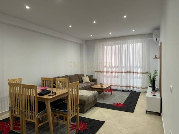 Tirane, jepet me qera apartament 2+1 Kati 6, 106 m² 550 € (Rruga Mikel Maruli)