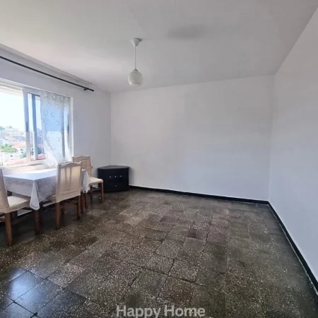 Tirane, shitet apartament 2+1+Ballkon Kati 5, 75 m² 94.000 € 