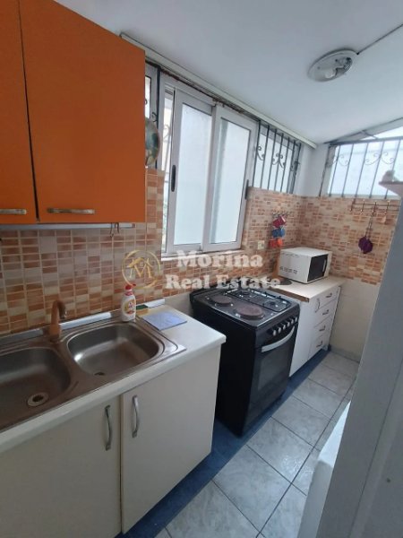 Tirane, jepet me qera garsonier Kati 1, 30 m² 250 € (Selvia)