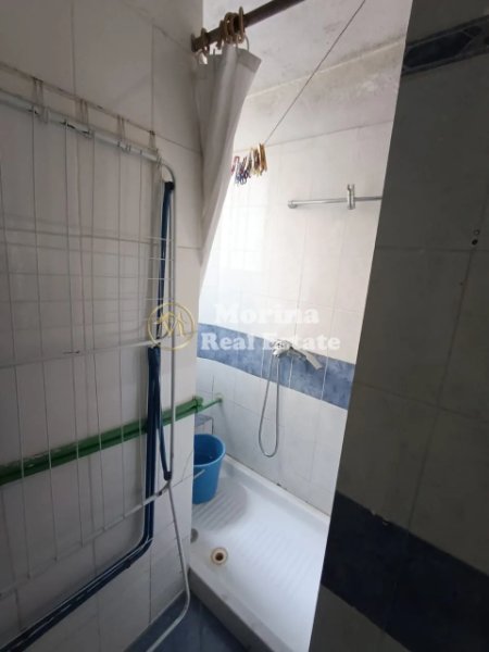 Tirane, jepet me qera garsonier Kati 1, 30 m² 250 € (Selvia)